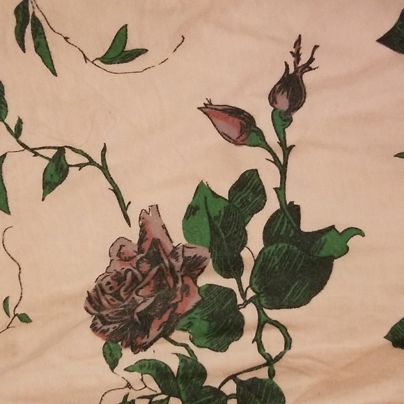 🌹 Rose Cami - Picture 3 of 6